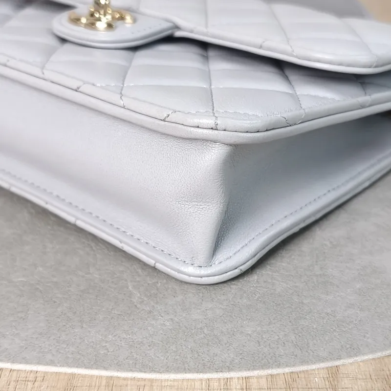 Chanel Backpack Backpack Grey Lambskin One Size 18.2 × 5 × 14 cm — detail view 7 of 11