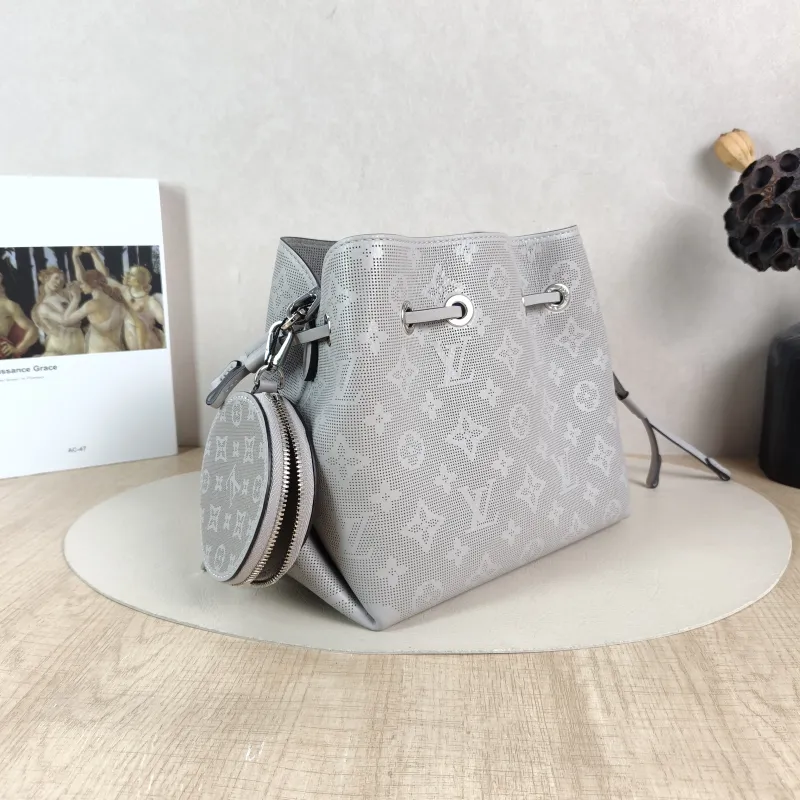Louis Vuitton Crossbody Bag BELLA Grey Calfskin One Size 22 × 14 × 19 cm — cover view 4 of 5