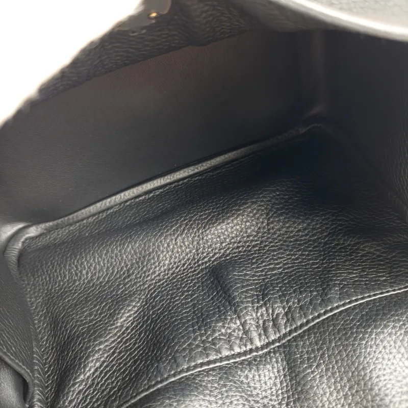 Hermès Crossbody Bag Lindy 26 89Black Taurillon Clemence TC Calfskin Small 26 × 12 × 18 cm B — detail view 3 of 11