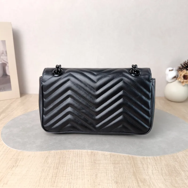 GUCCI Crossbody Bag GG Marmont Medium Marmont 26 So black Black Calfskin Medium 26 × 7 × 15 cm — cover view 4 of 6