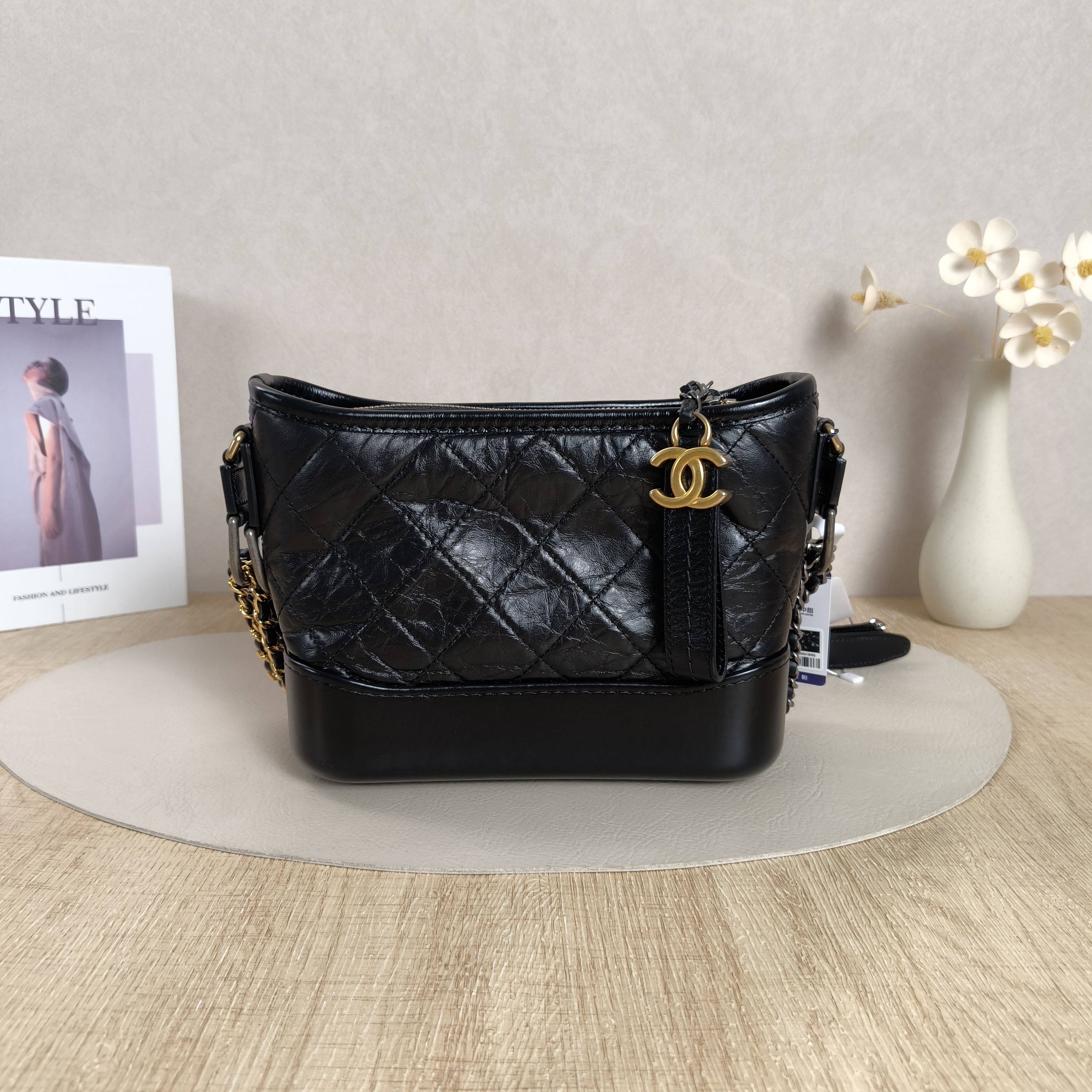Chanel Crossbody Bag Gabrielle Gabrielle Bag Black CC alfskin Small20 × 8 × 15 cm
