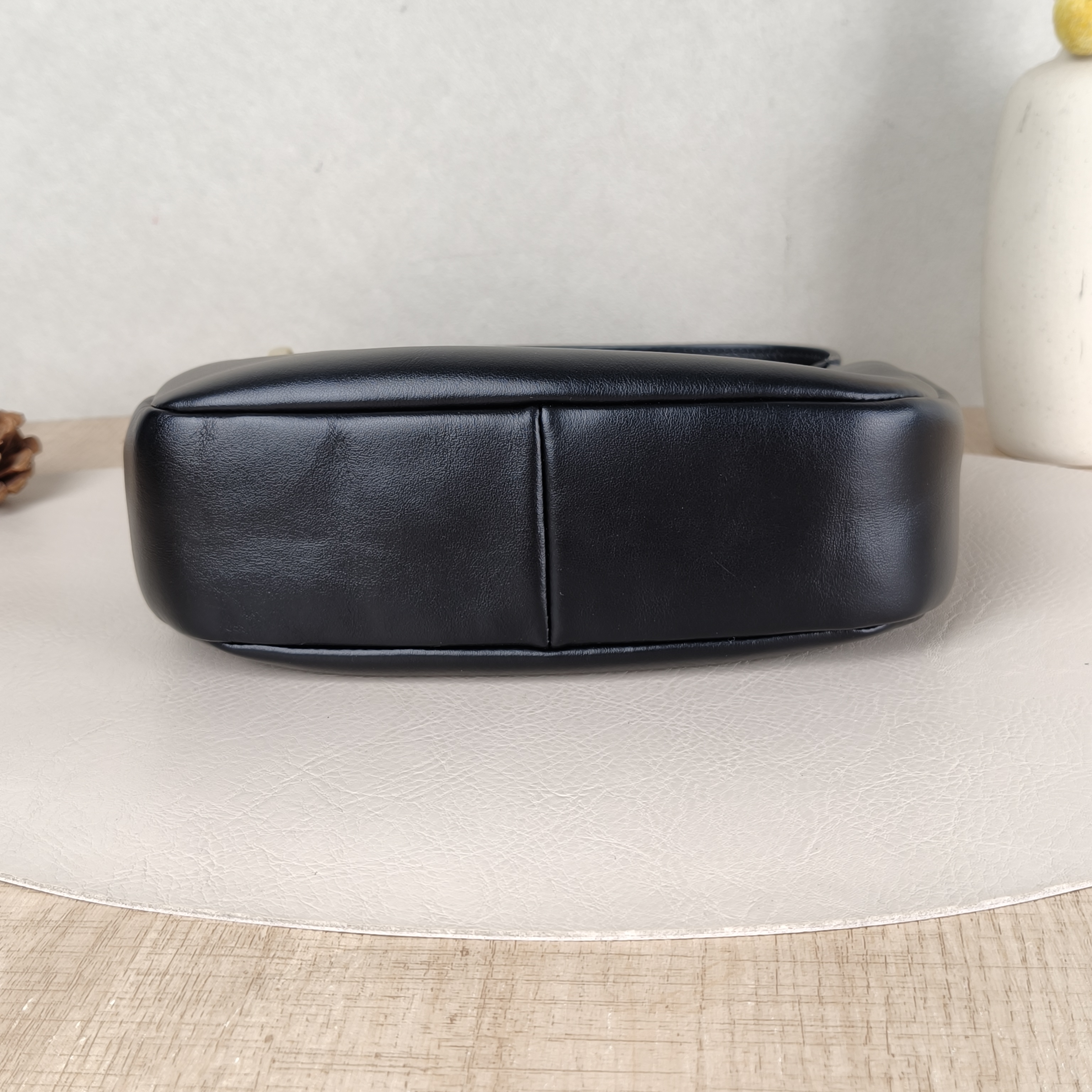 Miumiu Shoulder Bag Wander Hobo Black Calfskin Small20 × 6 × 17 cm — cover view 2 of 5