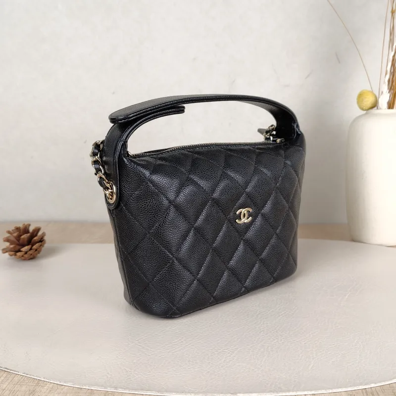Chanel Crossbody Bag25c Vanity Case Bag Black Grained Calfskin One Size19 × 6 × 12.5 cm — cover view 5 of 6