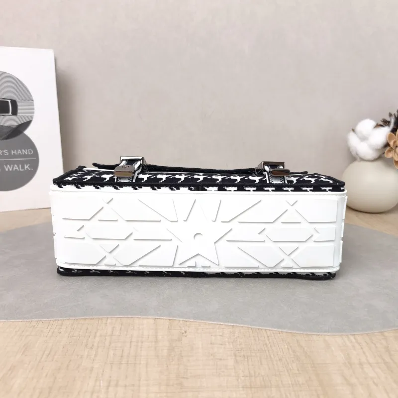 DIOR Crossbody Bag camp Messenger Bag Colorblock Canvas Small 23 × 8 × 15 cm — cover view 2 of 5