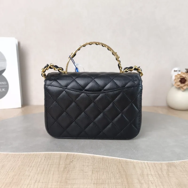 Chanel Crossbody Bag Crossbody Bag Black Lambskin One Size 17 × 5 × 12 cm — cover view 6 of 6