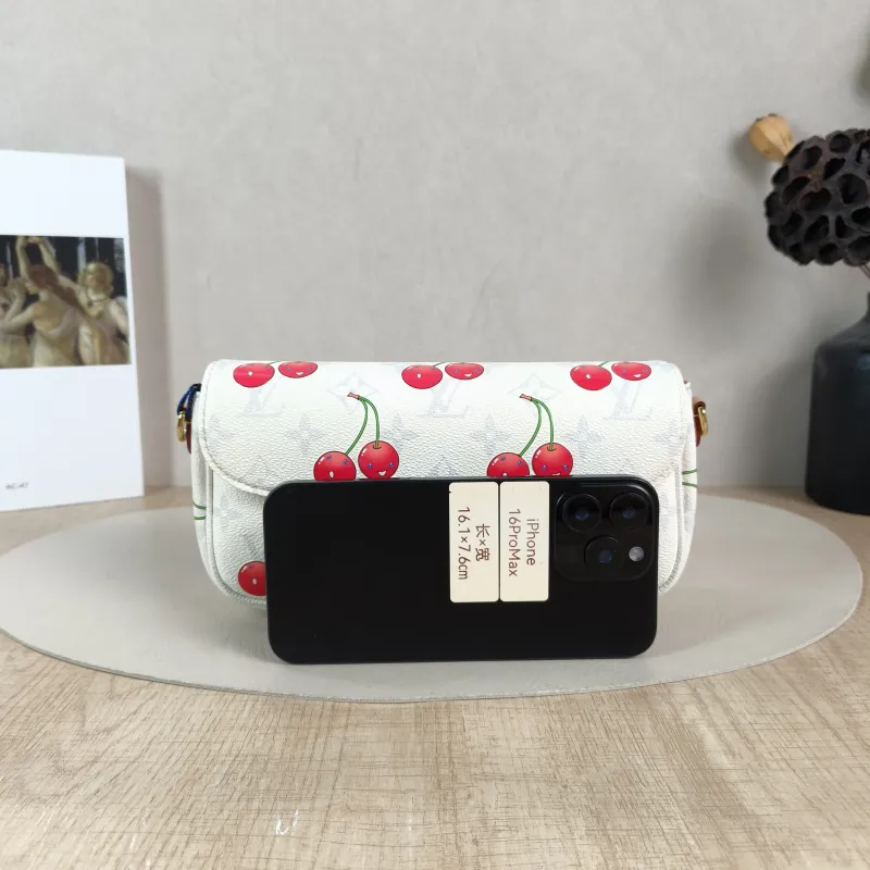 Louis Vuitton Crossbody Bag IVY White · PVC Small 23.5 × 4.3 × 12 cm Conditioned — cover view 6 of 6