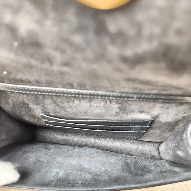 DIOR Crossbody Bag ama Black Patent Leather Mini 19 × 3 × 12 cm — detail view 4 of 12