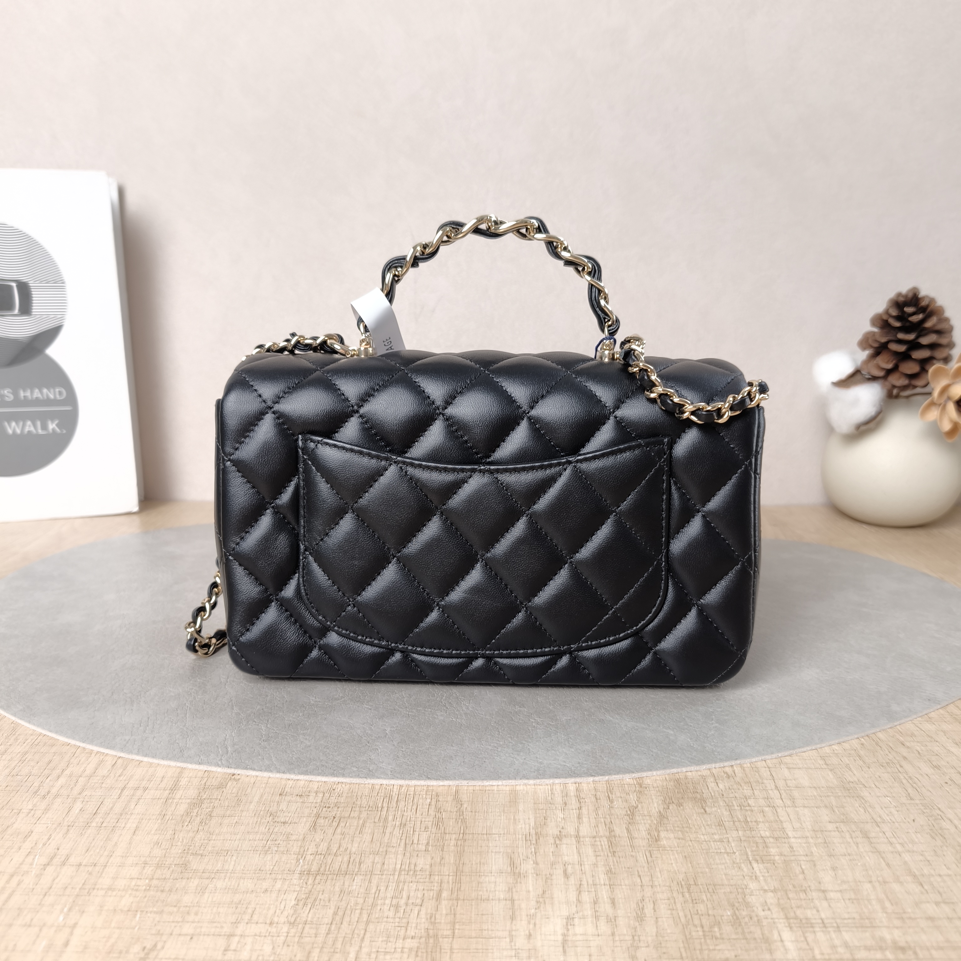 Chanel Crossbody Bag mini Black Lambskin mini20 × 6 × 12 cm — cover view 4 of 6