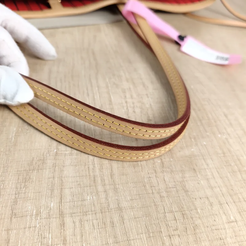 Louis Vuitton Shoulder Bag Neverfull Monogram PVC Medium 31 × 14 × 28 cm — detail view 9 of 13