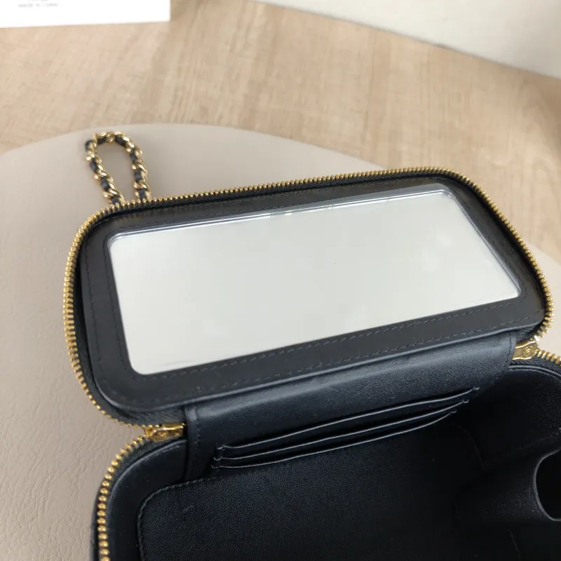 Chanel Crossbody Bag Edition Black Lambskin Mini 16 × 8 × 9.5 cm — detail view 3 of 12