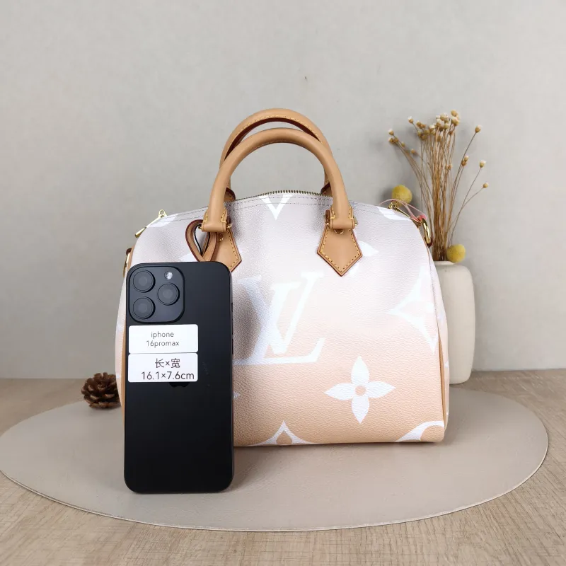 Louis Vuitton Top Handle Bag Speedy25 PVC One Size 25 × 15 × 19 cm — cover view 3 of 5
