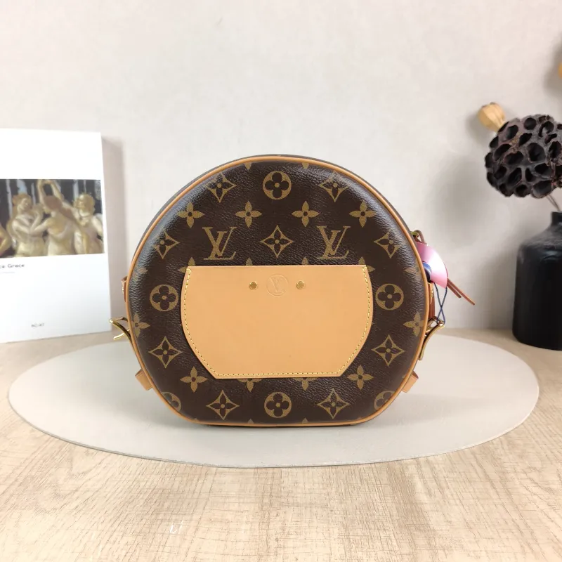 Louis Vuitton Crossbody Bag BOITE CHAPEAU SOUPLE Monogram PVC Large 20 × 8 × 22.5 cm — cover view 2 of 5