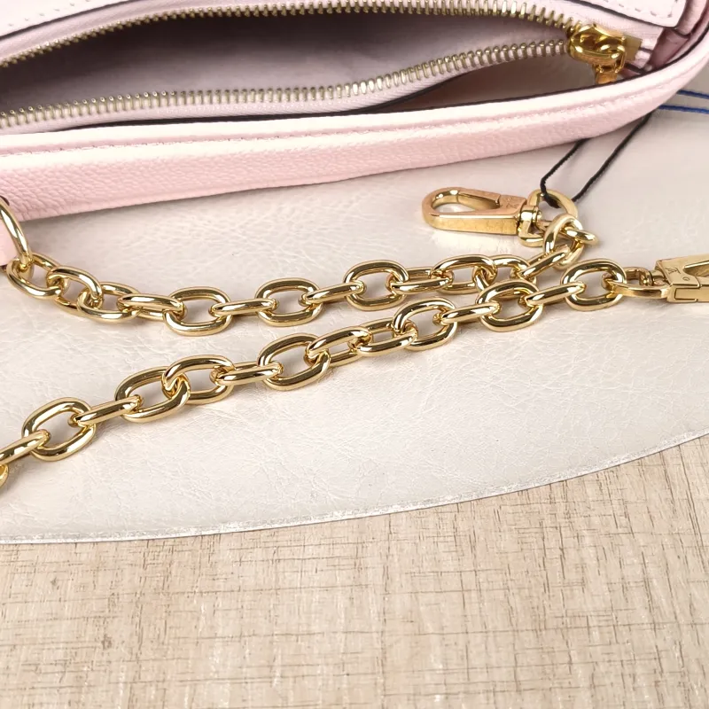 Louis Vuitton Shoulder Bag Marshmallow Vanity Case Bag Pink Calfskin One Size 24 × 13 × 22 cm — detail view 10 of 12