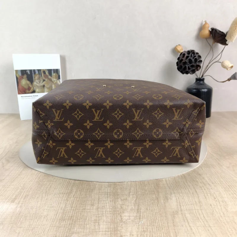 Louis Vuitton Top Handle Bag ATLANTIS Monogram PVC Large 34 × 13.5 × 34 cm — cover view 2 of 5