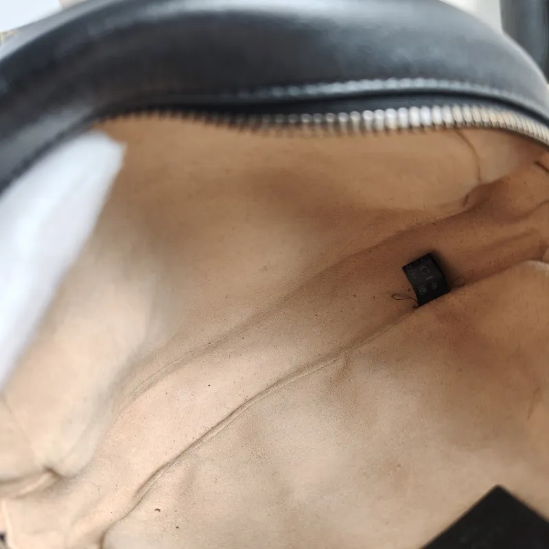GUCCI Crossbody Bag Ophidia GG Round Bag Black Calfskinmini18 × 4.5 × 18 cm — detail view 7 of 11