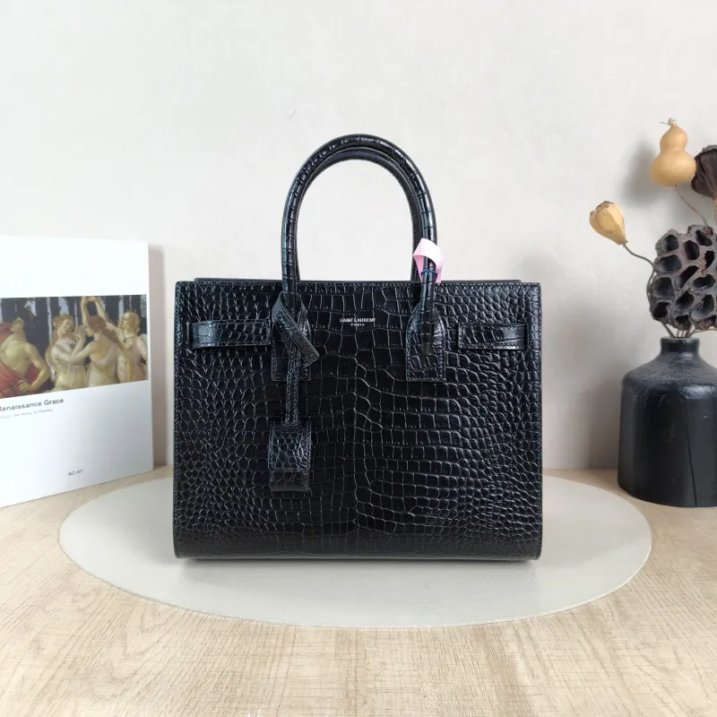 SAINT LAURENT Top Handle Bag SAC DE JOUR Black Calfskin Baby26 × 13 × 20 cm