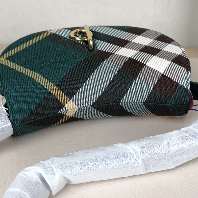 BURBERRY Crossbody Bag Crossbody Bag Green Canvas One Size19 × 6 × 16 cm — detail view 10 of 12