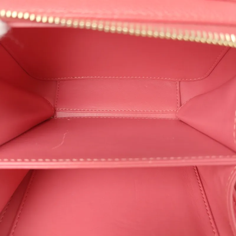 Chanel Crossbody Bag CC Filigree Vanity Cosmetic Bag Pink Grained Calfskin Small 17 × 7 × 13 cm 29 — detail view 8 of 15