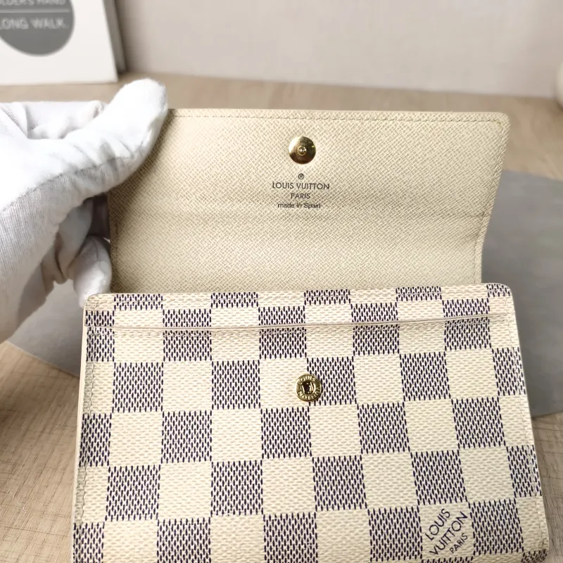 Louis Vuitton Wallet Edition Wallet PVC One Size15 × 3 × 10 cm — detail view 6 of 14