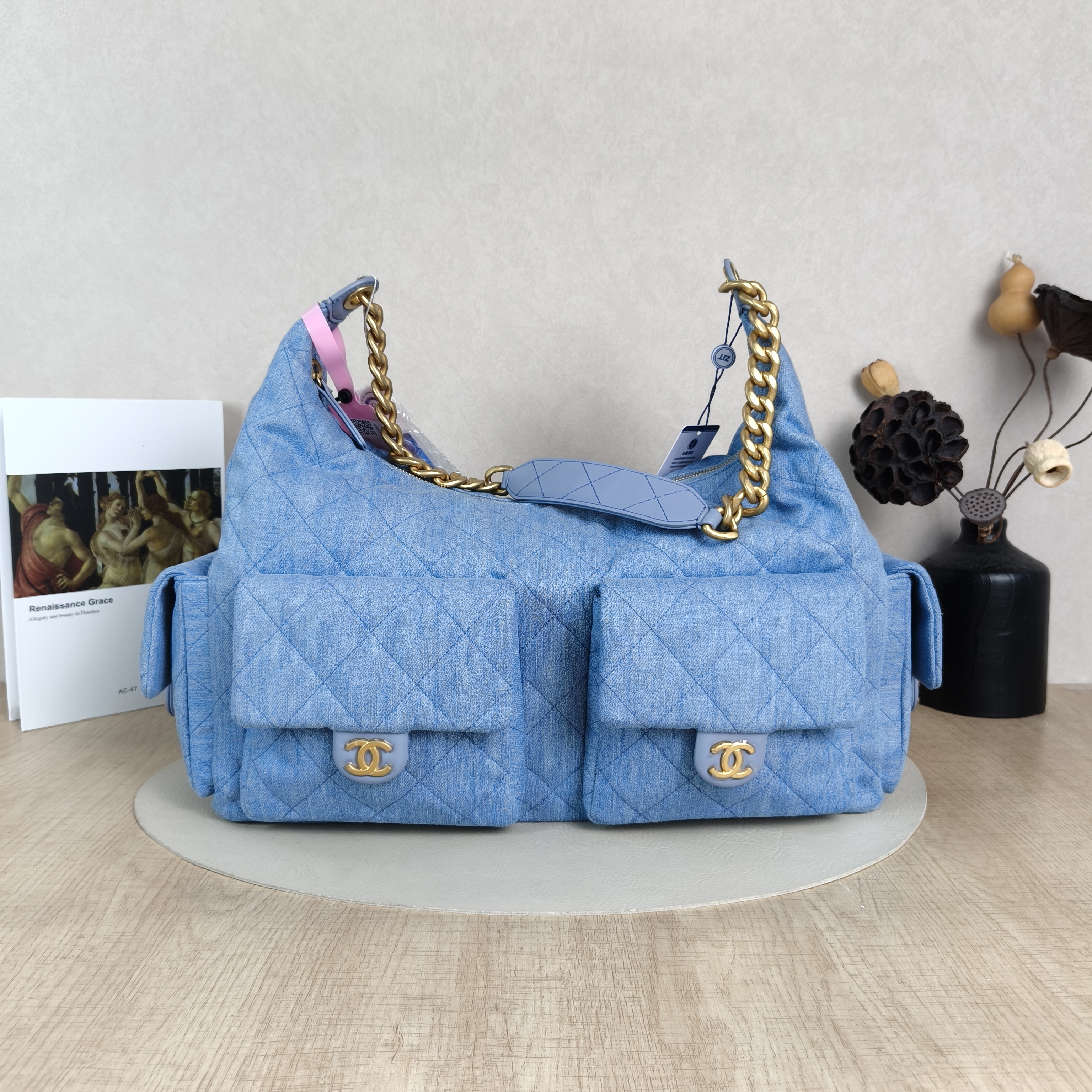 Chanel Shoulder Bag25c c hobo Blue Large31 × 15 × 22 cm