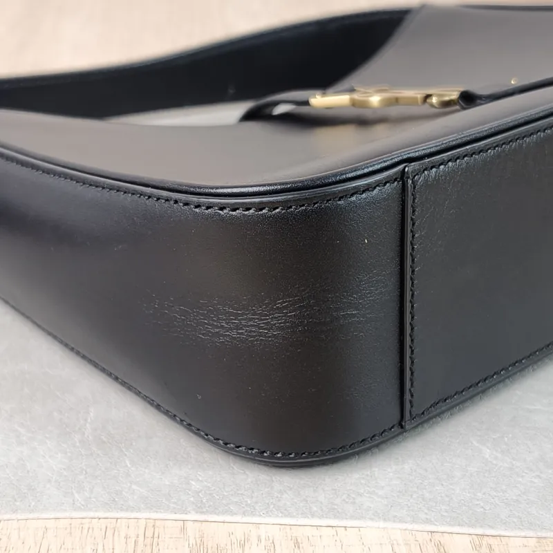 SAINT LAURENT Shoulder Bag LE 5 À 7 Black Calfskin Small 23 × 6.5 × 16 cm — detail view 1 of 11