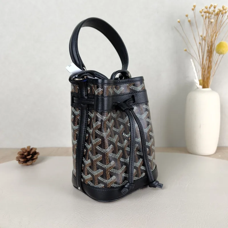 GOYARD Crossbody Bag Petit Flot Black ine Canvas12 × 10 × 17.5 cm — cover view 2 of 5