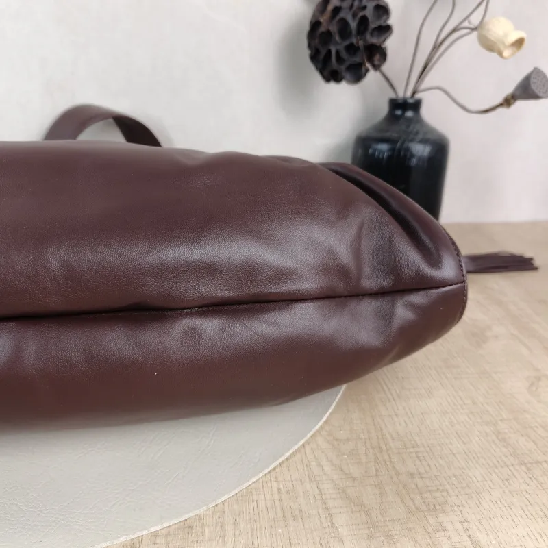 Miumiu Shoulder Bag Joie Shoulder Bag Lambskin Large 52 × 8 × 23 cm — detail view 5 of 10