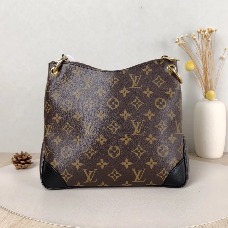 Louis Vuitton Crossbody Bag ODEON Monogram PVC Small 24 × 8 × 22 cm — cover view 2 of 5