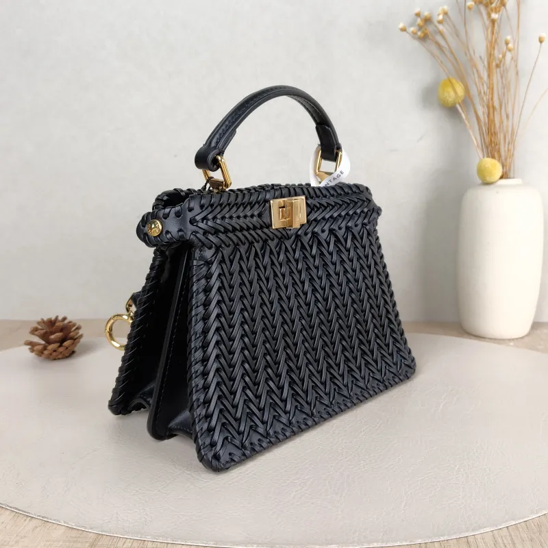 FENDI Crossbody Bag Peekaboo Crossbody Bag Black Woven 20 × 10 × 15 cm — cover view 3 of 5