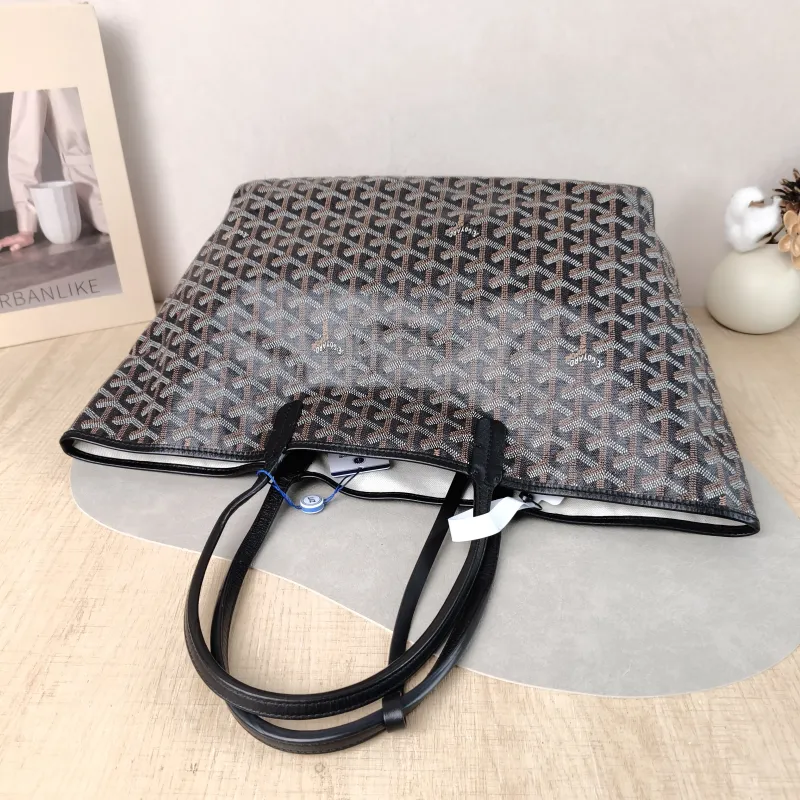 GOYARD Shoulder Bag SAINT LOUIS Shopping Tote Black ine Canvas Small 34 × 15 × 28 cm Conditioned — detail view 1 of 13