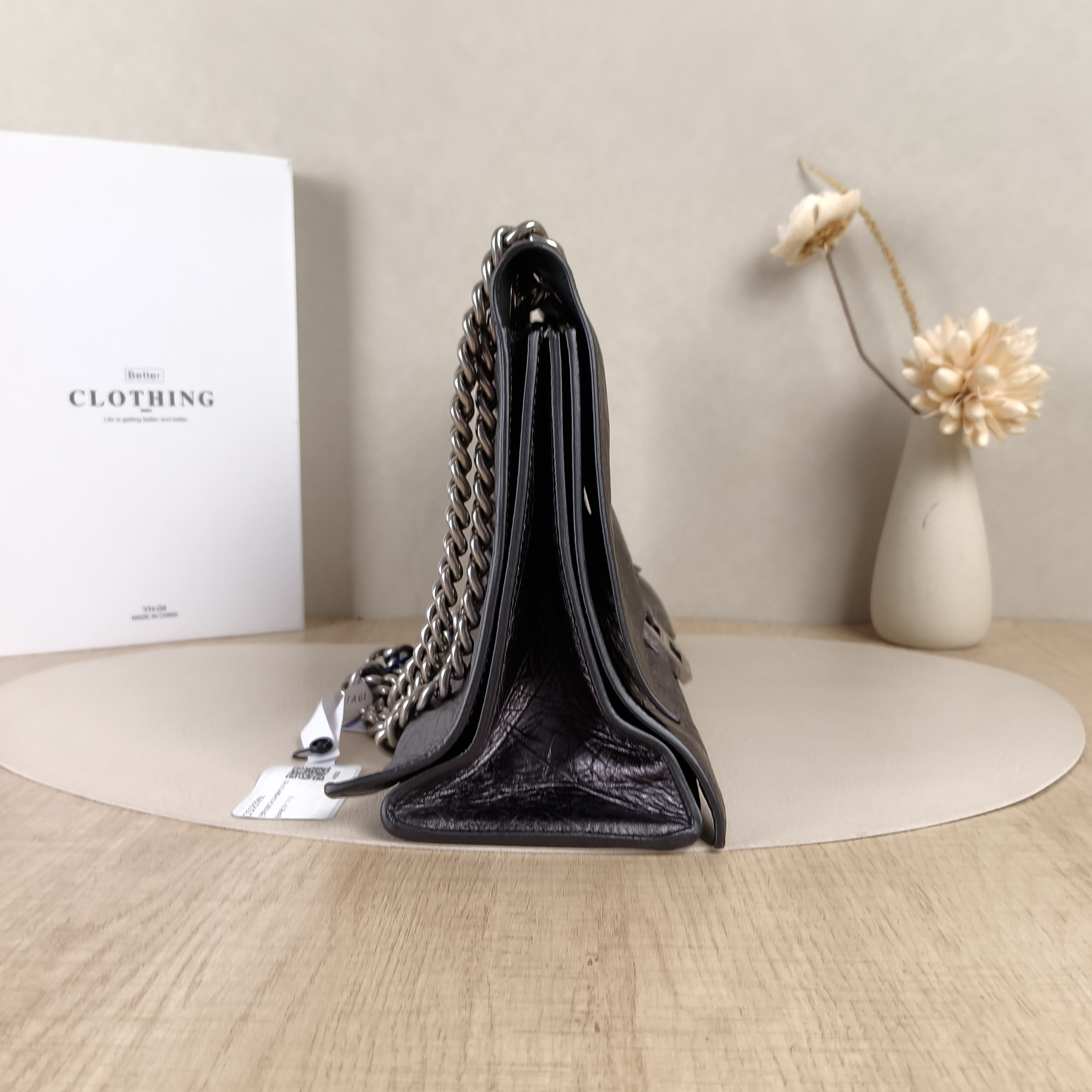 BALENCIAGA Shoulder Bag CRUSH Chain Bag Grey Calfskin30 × 13 × 20 cm — cover view 6 of 8