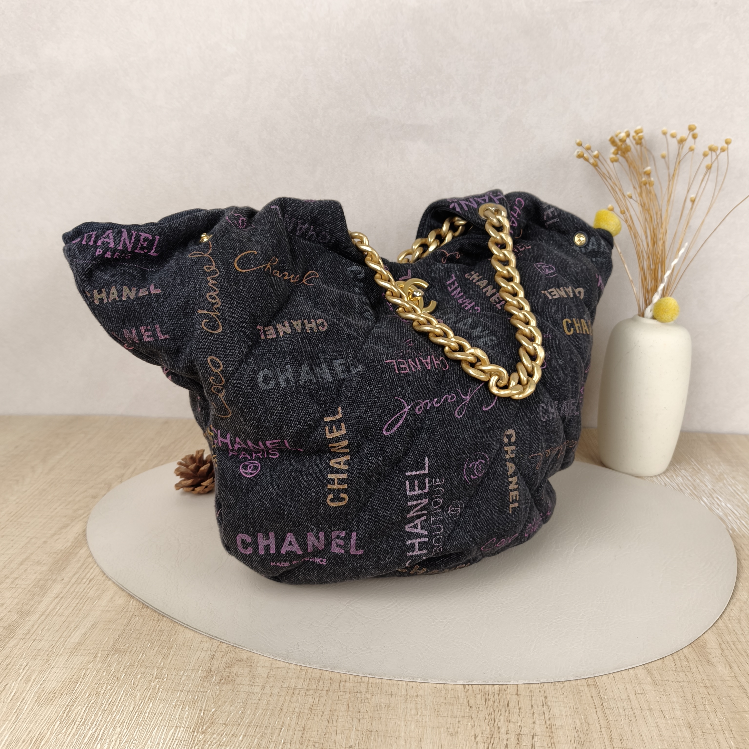 Chanel Shoulder Bag22p hobo Colorblock One Size36 × 3.5 × 37 cm — cover view 6 of 8