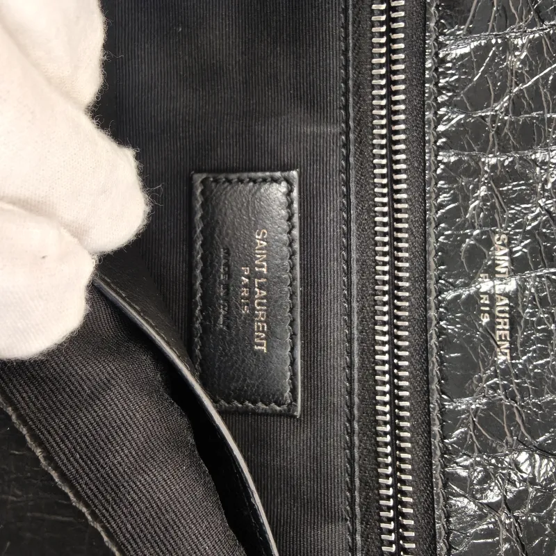 SAINT LAURENT Crossbody Bag Niki D Waxed Leather Calfskin Medium 28 × 8.5 × 20 cm — detail view 6 of 16