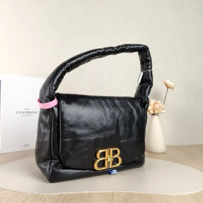 BALENCIAGA Shoulder Bag Shoulder Bag Black with Gold-Tone Hardware Calfskin One Size 25 × 9 × 19 cm — cover view 3 of 5