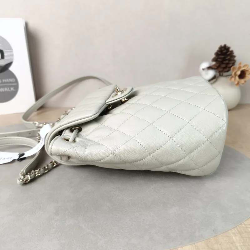 Chanel Backpack23s Backpack Grey Grained Calfskin Small18 × 10 × 23 cm — detail view 5 of 13