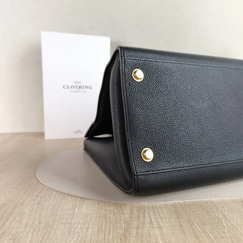 Louis Vuitton Crossbody Bag CITY STEAMER Shoulder Bag Black Calfskin Large 34 × 14 × 29 cm — detail view 11 of 12