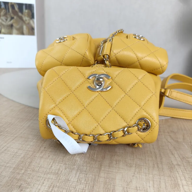 Chanel Backpack Duma Yellow Calfskin Small16.5 × 10 × 17.5 cm — detail view 4 of 12