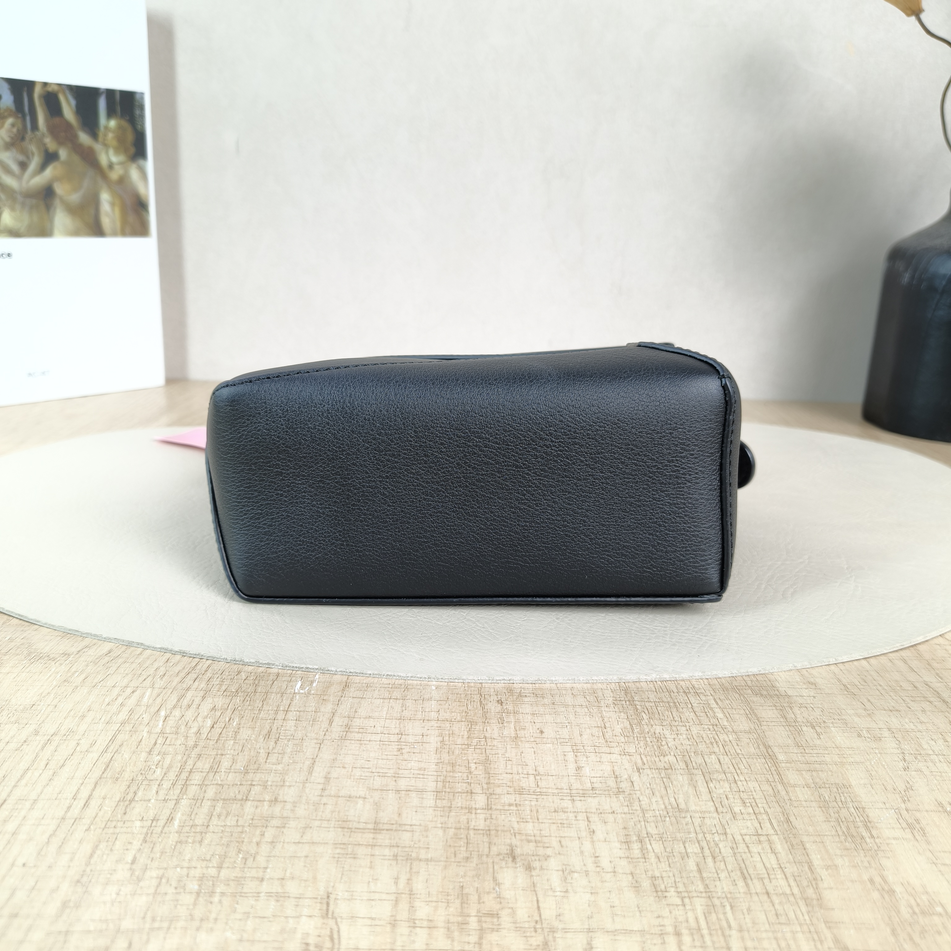 LOEWE Crossbody Bag Puzzle Black CC alfskinmini18 × 8 × 12.5 cm — cover view 3 of 5