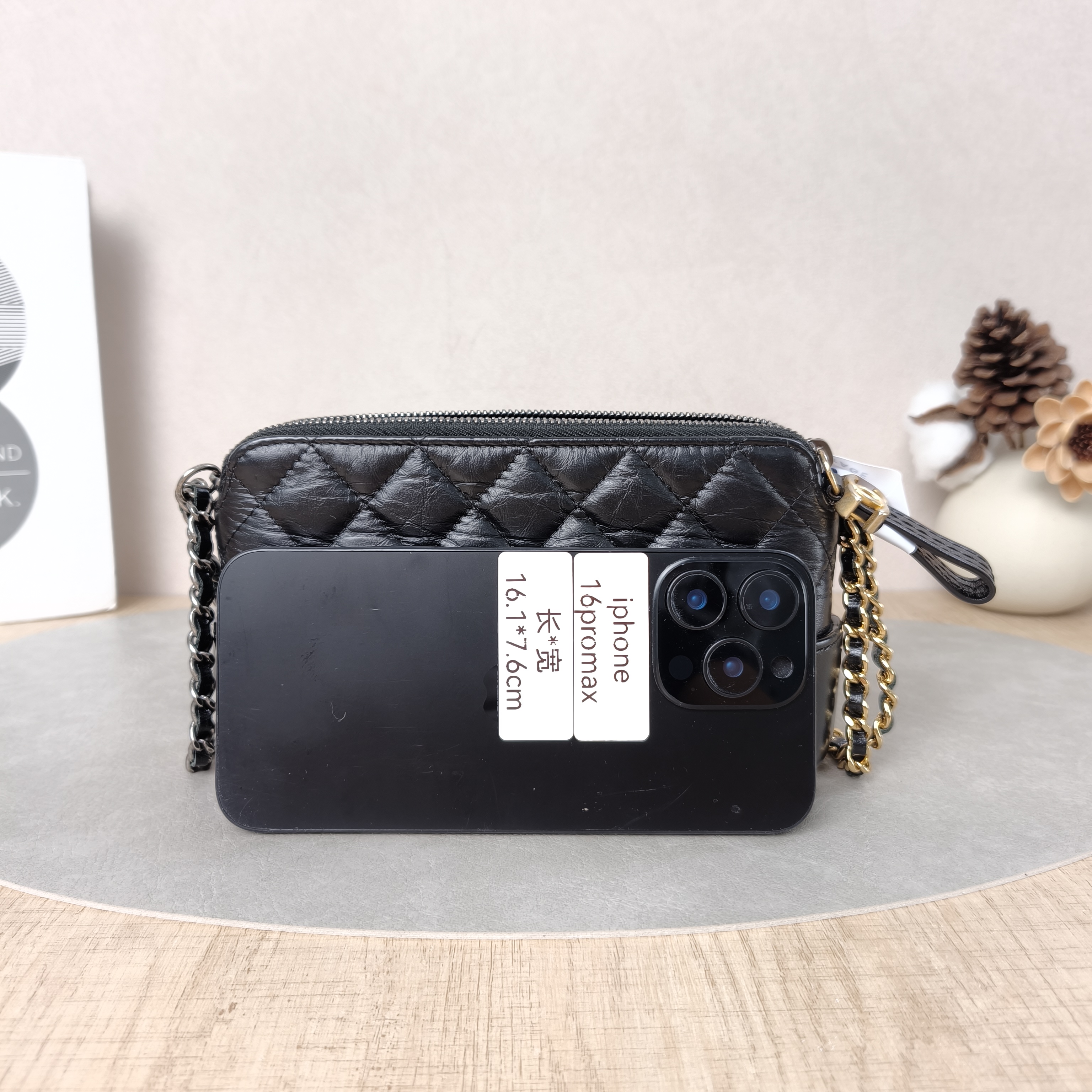 Chanel Crossbody Bag Gabrielle Gabrielle Bag Black Calfskinmini19 × 4 × 10 cm — cover view 5 of 5