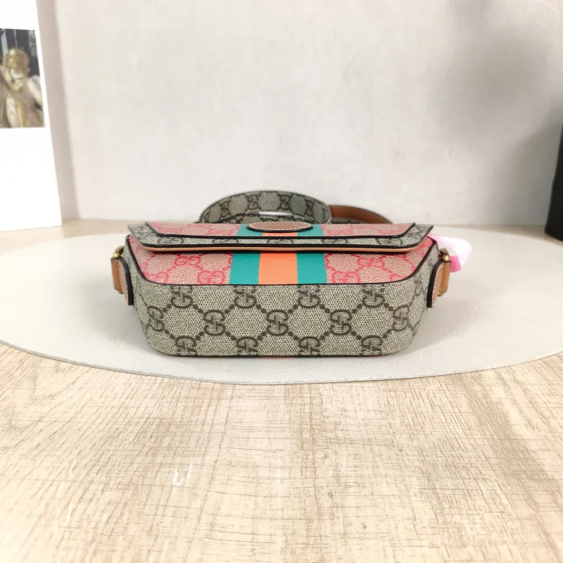 GUCCI Shoulder Bag Red PVC One Size 20 × 4 × 10 cm — cover view 3 of 5