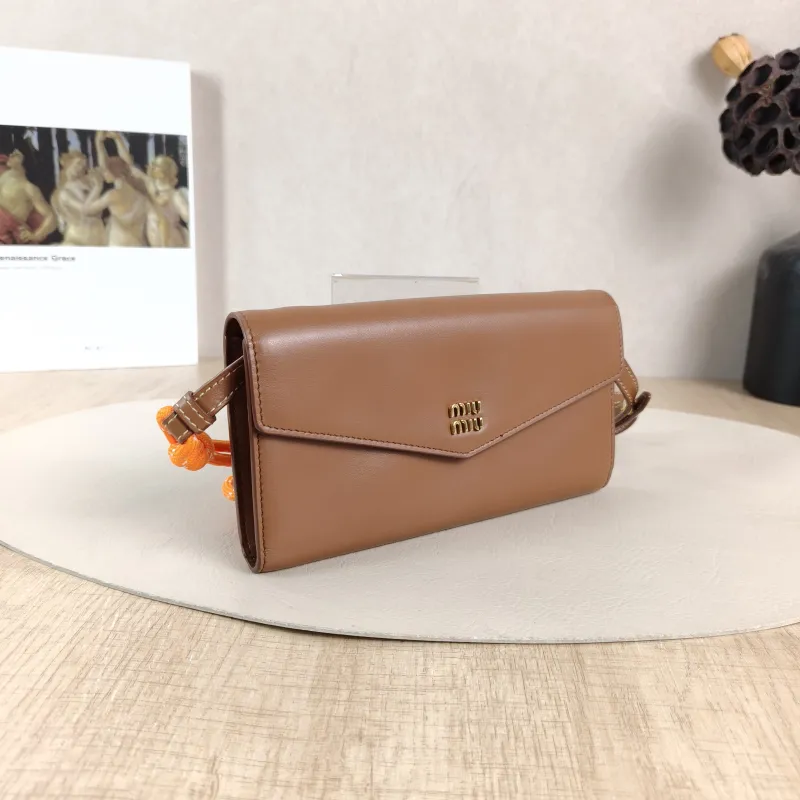 Miumiu Crossbody Bag Walletwoc Caramel Calfskin One Size 19 × 2 × 10 cm — cover view 5 of 5