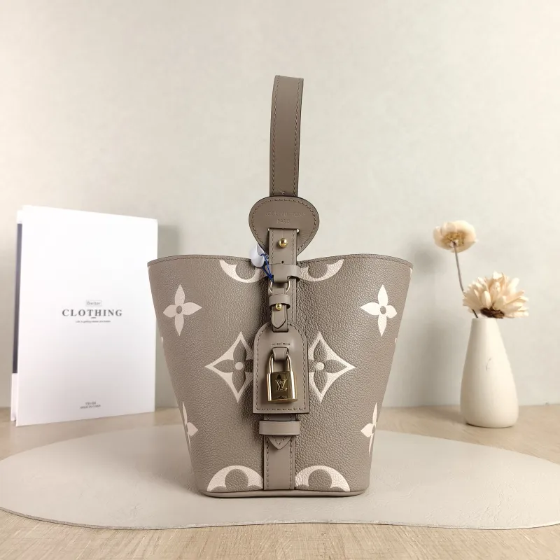 Louis Vuitton Top Handle Bag ALL IN BB · White Empreinte Embossed Calfskin BB 16 × 12 × 18 cm