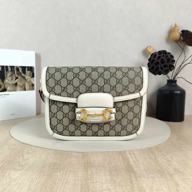 GUCCI Crossbody Bag Horsebit 1955 Horsebit Medium White PVC Medium25 × 8 × 18 cm