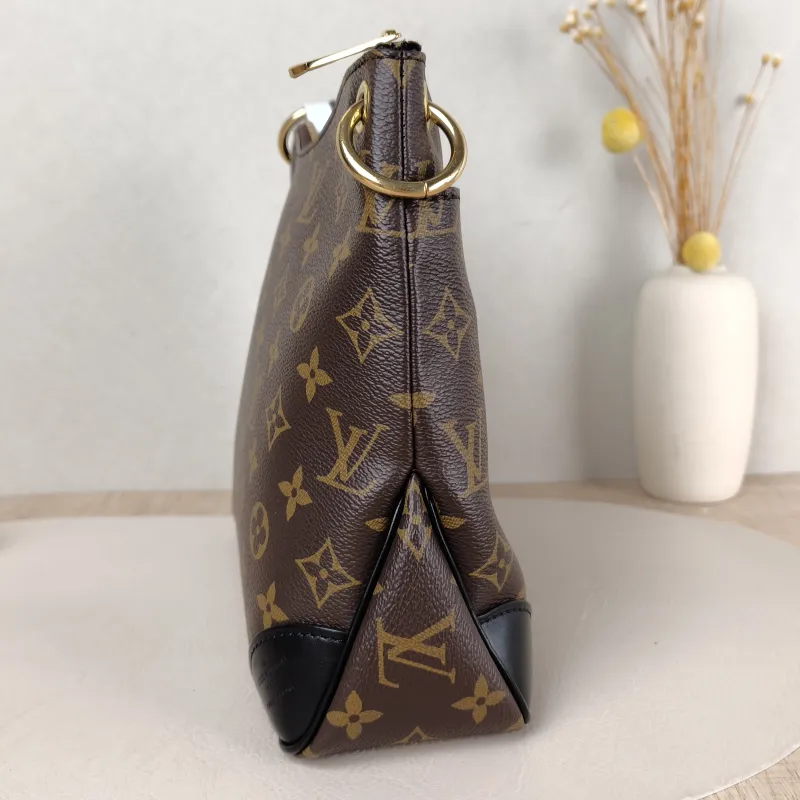Louis Vuitton Crossbody Bag ODEON Monogram PVC Small 24 × 8 × 22 cm — detail view 1 of 12