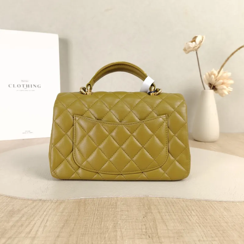 Chanel Crossbody Bag mini Yellow Lambskin mini20 × 6 × 12 cm — cover view 2 of 5