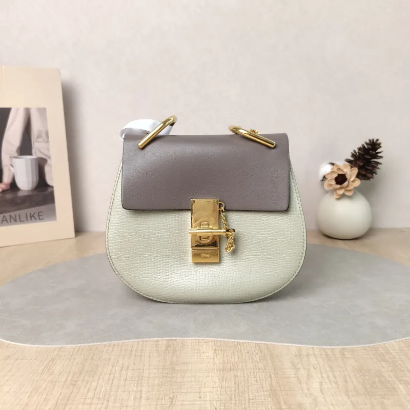 Chloé Crossbody Bag drew Green Calfskin One Size 19.5 × 6.5 × 16 cm