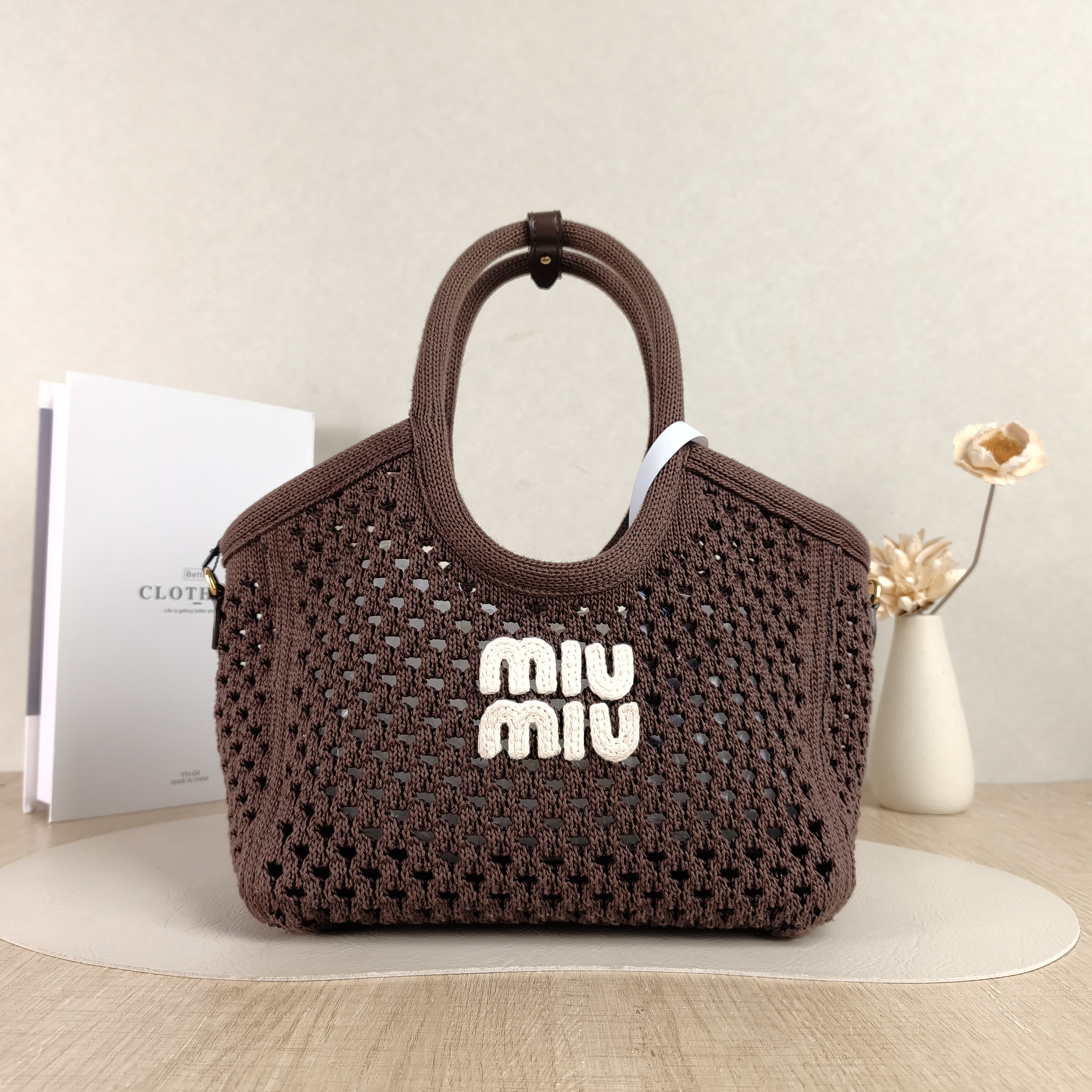 Miumiu Shoulder Bag IVY Tote Shopping Tote Woven Small22 × 12 × 23.5 cm