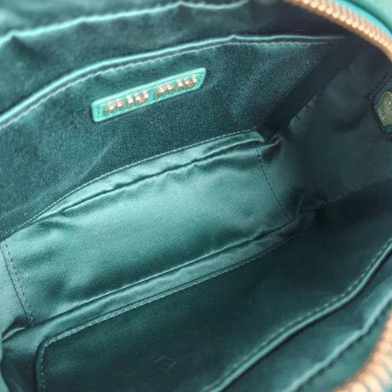 Miumiu Top Handle Bag Arcadie MatelasséCollection Edition Green Lambskin Small 19 × 6 × 13 cm — detail view 9 of 11