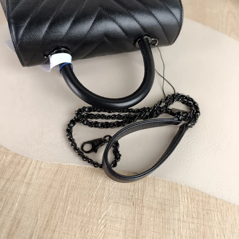Chanel Top Handle Bag Coco Handle​ v Black Grained Calfskin Small 24 × 10 × 14 cm — detail view 9 of 12