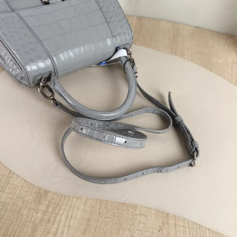 BALENCIAGA Crossbody Bag Hourglass Hourglass Bag Grey Calfskin Small 23 × 10 × 14 cm — detail view 2 of 11